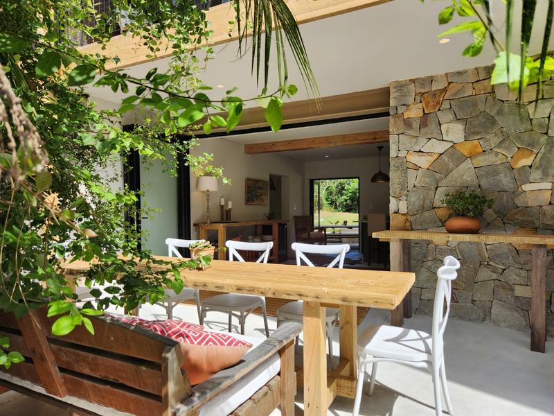 To Let 4 Bedroom Property for Rent in Keurboomstrand Western Cape